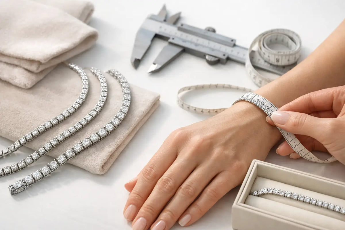 Tennis Bracelet Size Guide: Find Your Fit