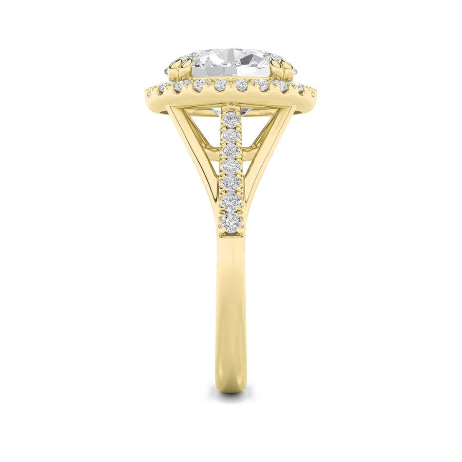 3Cttw Oval Shaped Lab Grown Diamond (F/VS) Halo Accented Engagement Ring in 14K Gold