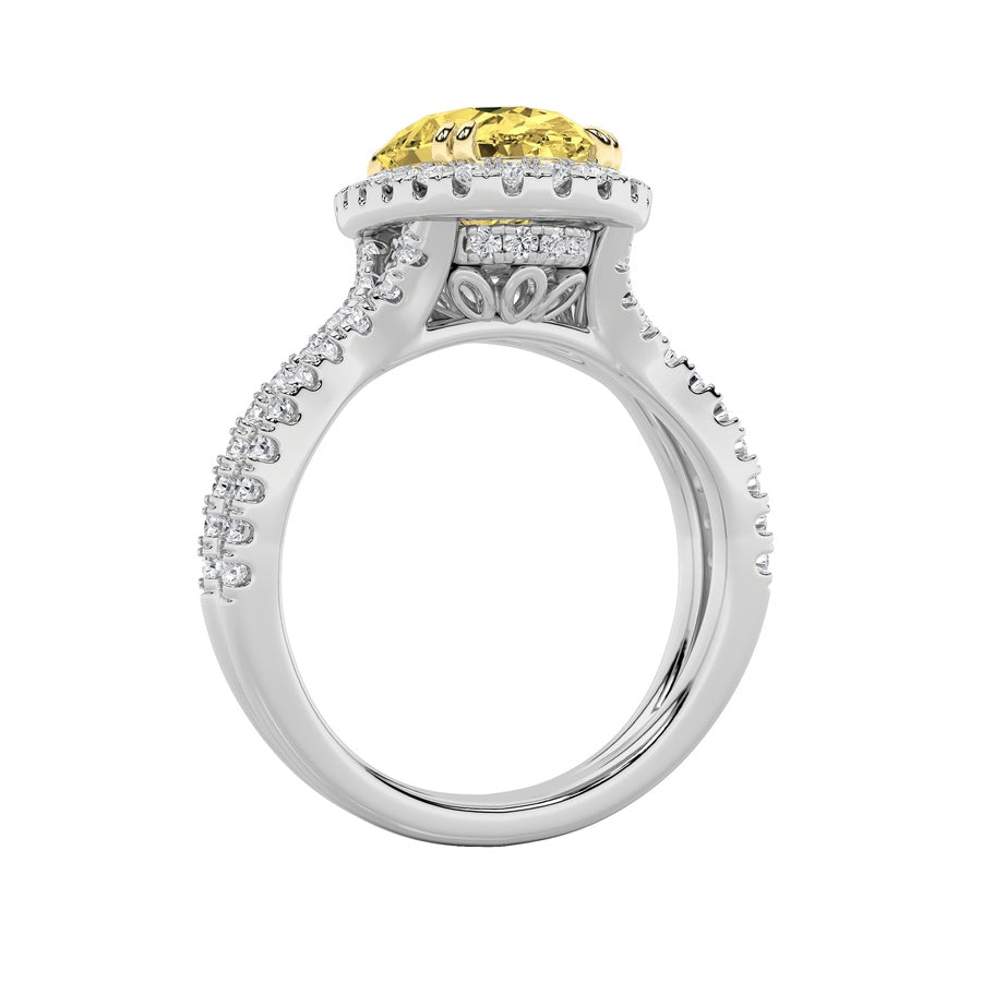 4Cttw Oval Shaped Lab Grown Diamond (F/VS) Split Shank Halo Engagement Ring in 14K Gold