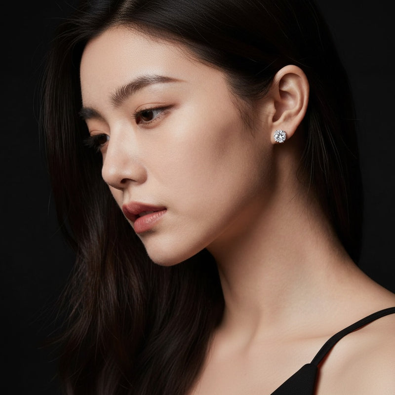 Model wearing 50g