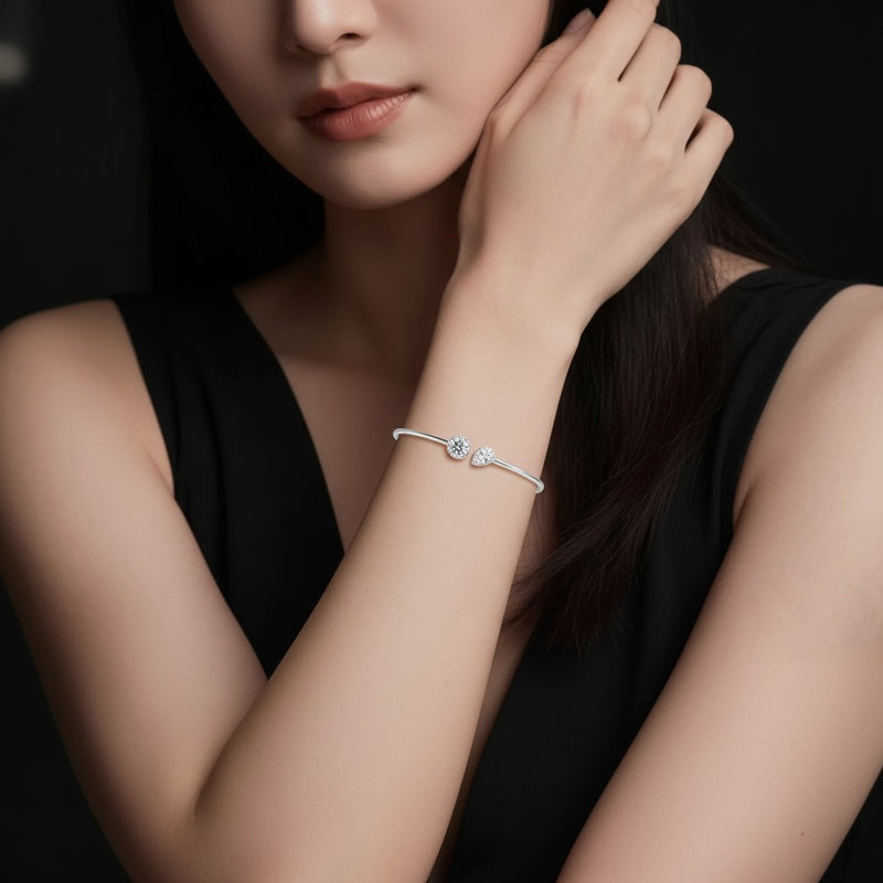 Model wearing 21f