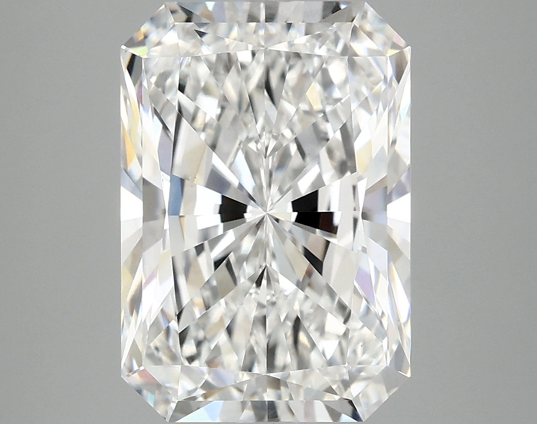 OROLEV Lab Grown Diamond Radiant 4.78 Carats - Certification No.787612483
