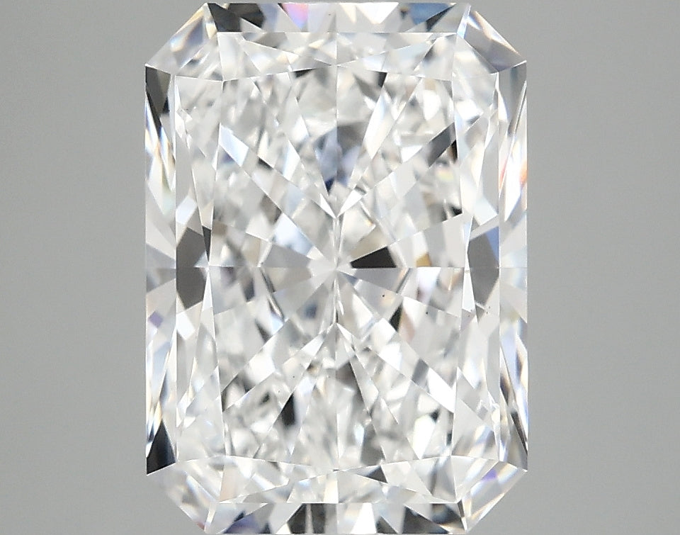 OROLEV Lab Grown Diamond Radiant 3.82 Carats - Certification No.770606895