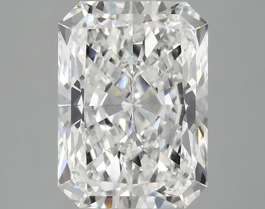 OROLEV Lab Grown Diamond Radiant 3.1 Carats - Certification No.755532502