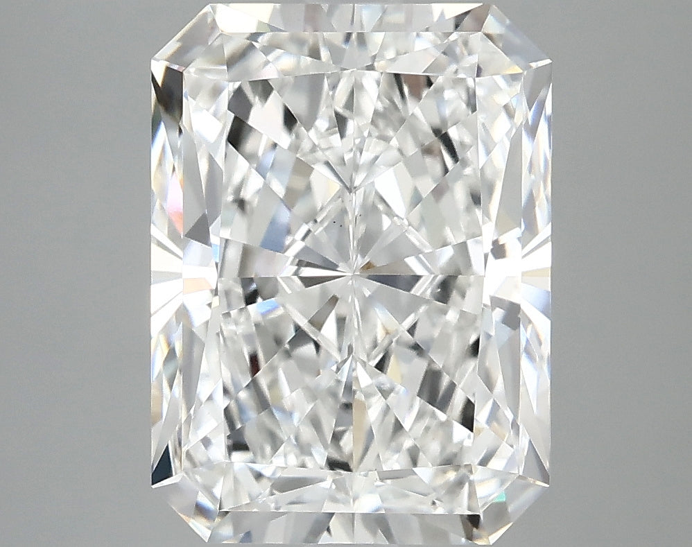 OROLEV Lab Grown Diamond Radiant 4.77 Carats - Certification No.787630024