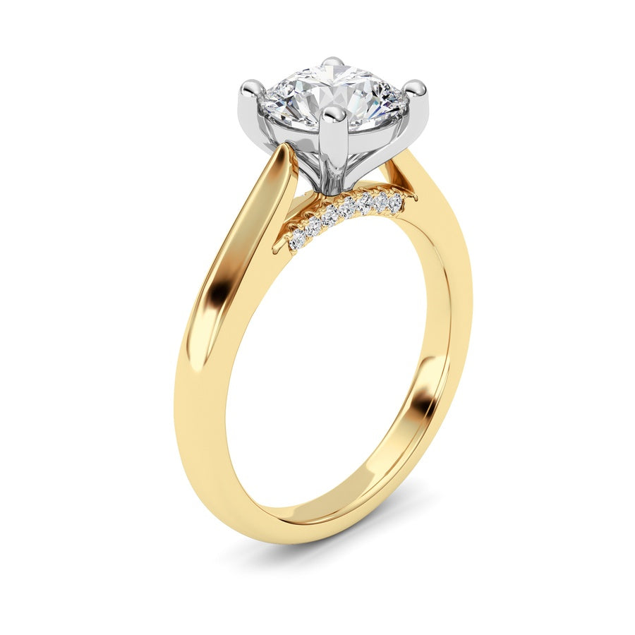 2Cttw Round Shaped Lab Grown Diamond (G/VS) Accented Enagement Ring in 14K Gold