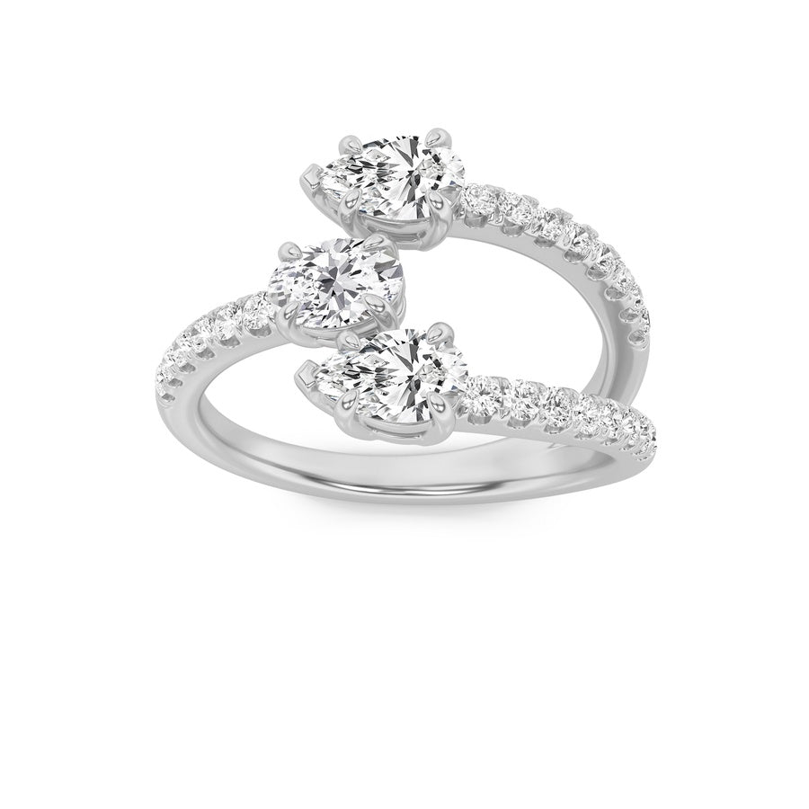 Oval Shape Three Stone Fashion Ring lab grown diamond