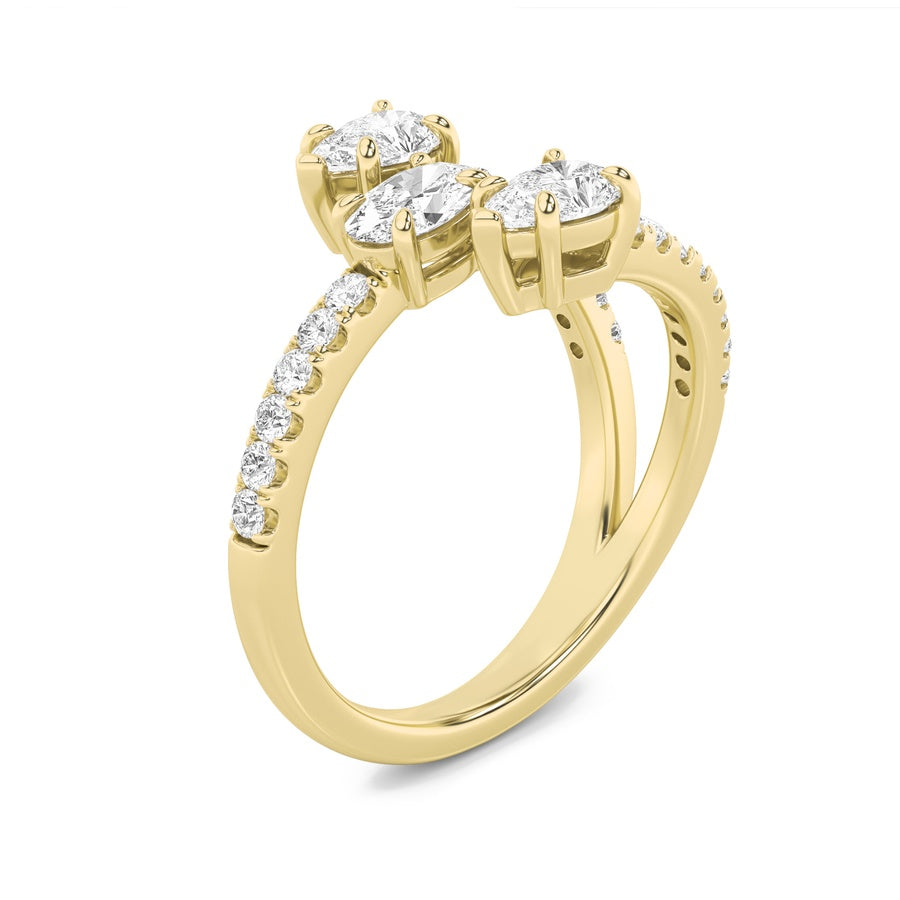 Oval Shape Three Stone Fashion Ring lab grown diamond