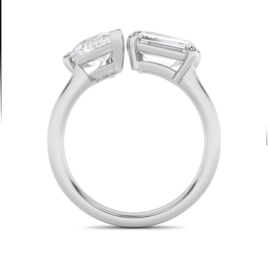 Emerald Shape Toi Et Moi Fashiion Ring lab grown diamond