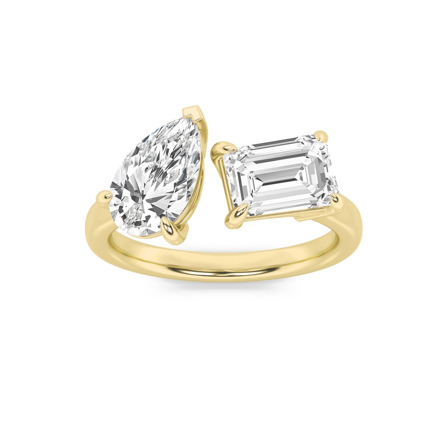 Emerald Shape Toi Et Moi Fashiion Ring lab grown diamond