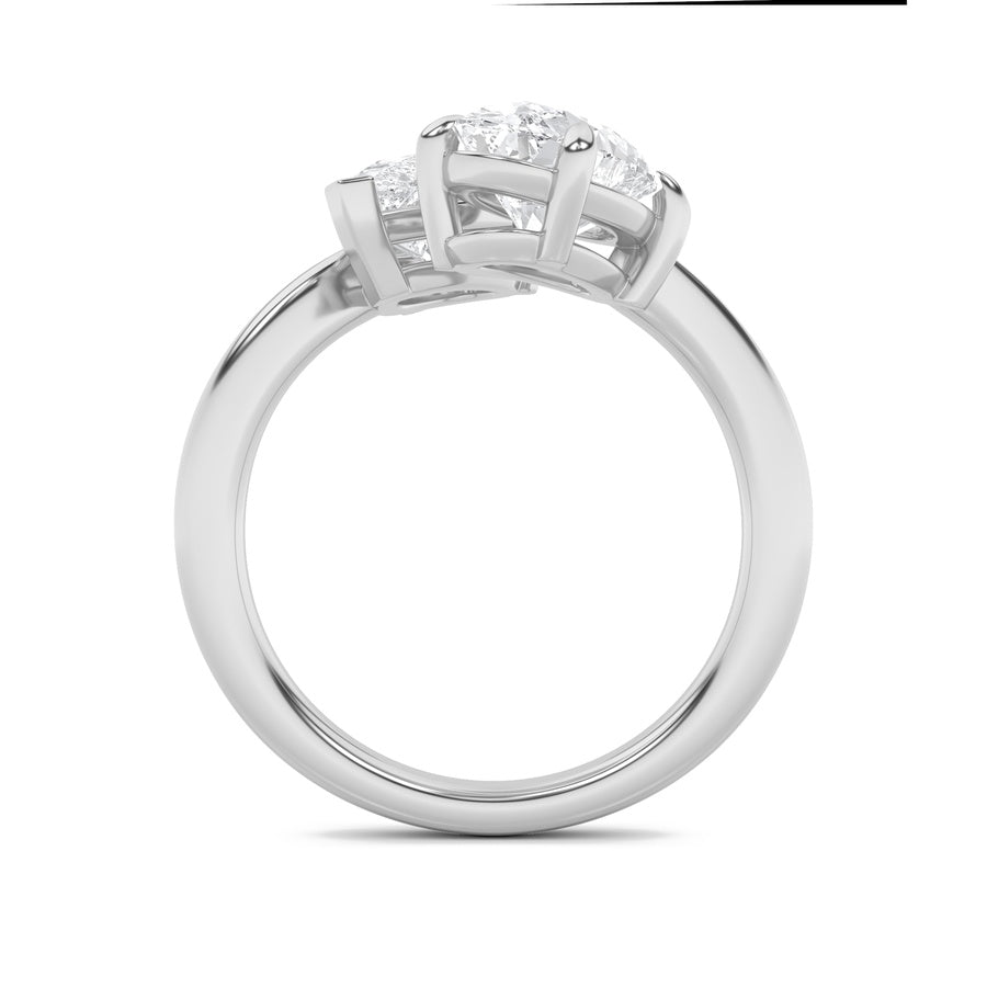 3Cttw Oval Shaped Lab Grown Diamond (F/VS) Toi etMoi Fashiion Ring in 14K Gold