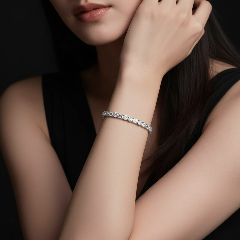 Model wearing 21f