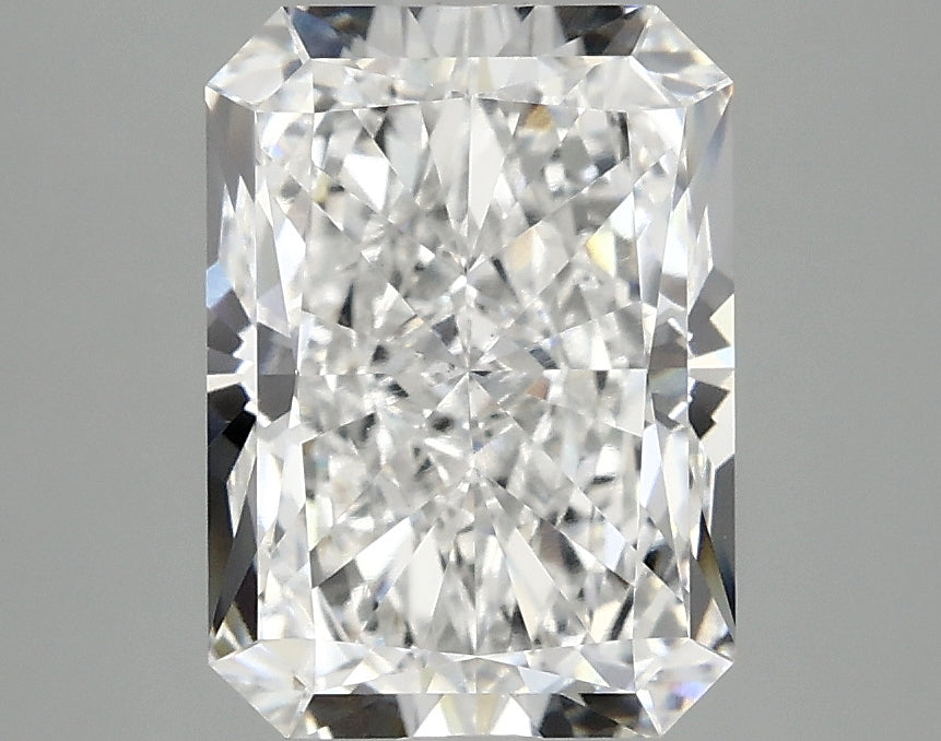 OROLEV Lab Grown Diamond Radiant 3.1 Carats - Certification No.756585078