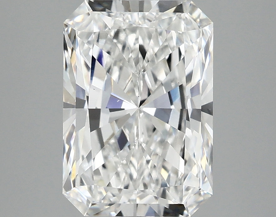 OROLEV Lab Grown Diamond Radiant 3.04 Carats - Certification No.761520215