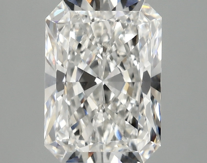 OROLEV Lab Grown Diamond Radiant 2.59 Carats - Certification No.799698355
