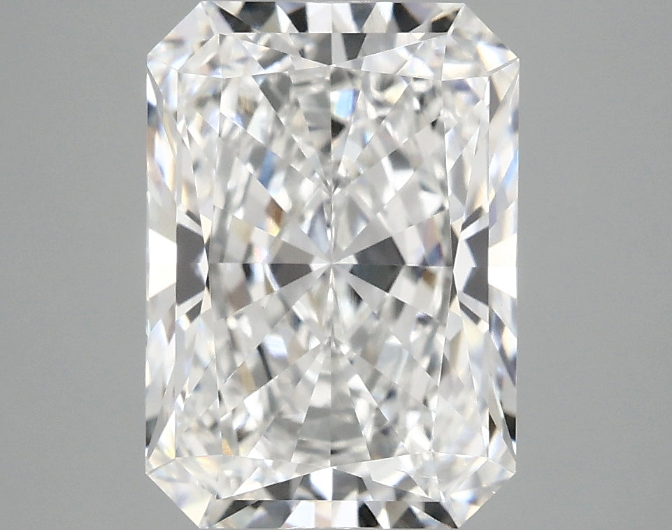 OROLEV Lab Grown Diamond Radiant 3.83 Carats - Certification No.782685660