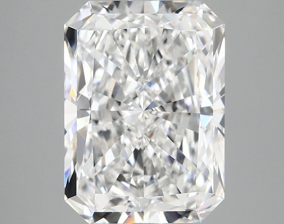 OROLEV Lab Grown Diamond Radiant 3.83 Carats - Certification No.773643045
